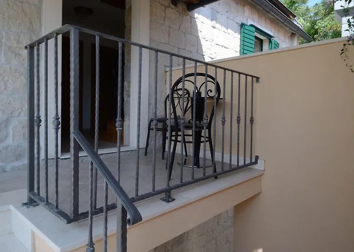 Apartment And Rooms Desideria Split