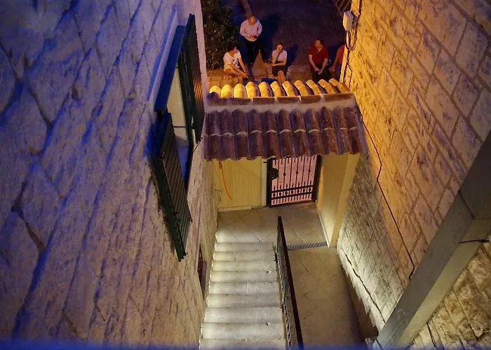 Apartment Apartment And Rooms Desideria Split