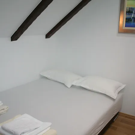 Apartment And Rooms Desideria Апартаменты