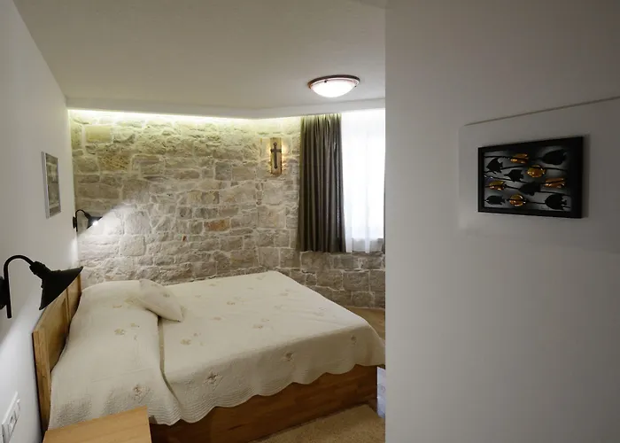 Apartment And Rooms Desideria Апартаменты *