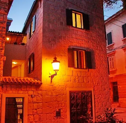 Апартаменты Apartment And Rooms Desideria