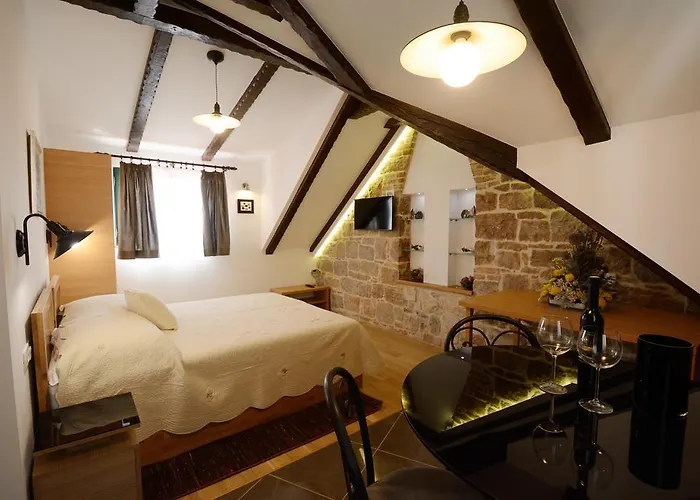 Апартаменты Apartment And Rooms Desideria Сплит